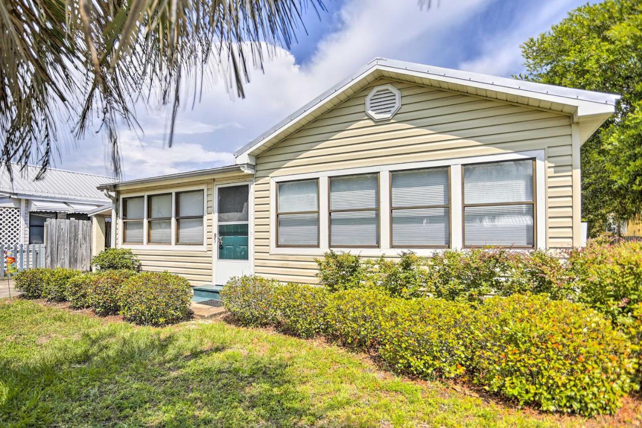 Charming Panama With Deck 1 Block To Beach Holiday home