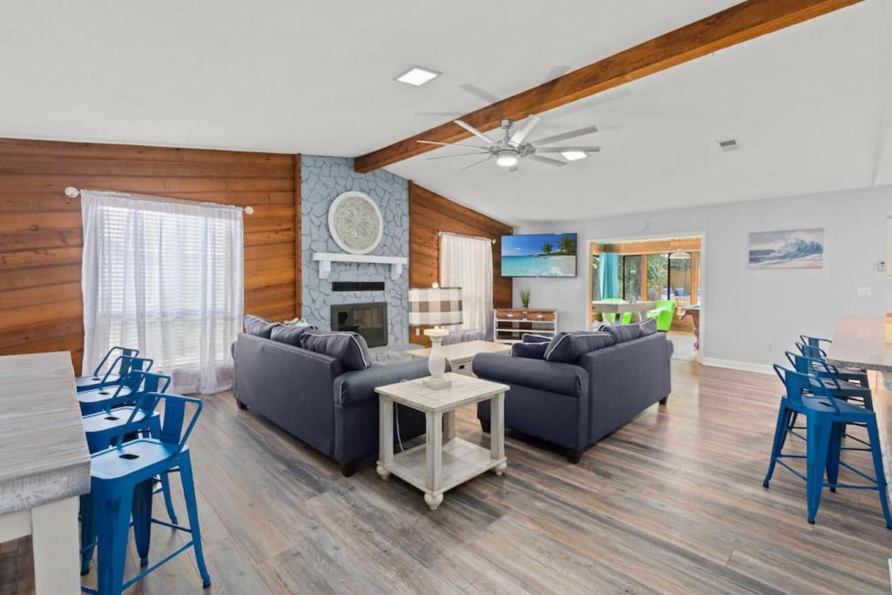 The Flip Flop Stop - Private Heated Pool, Pool House, Backyard Oasis And Game