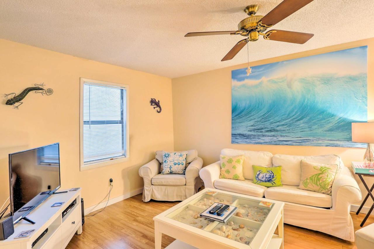 Charming Panama With Deck 1 Block To Beach Holiday home