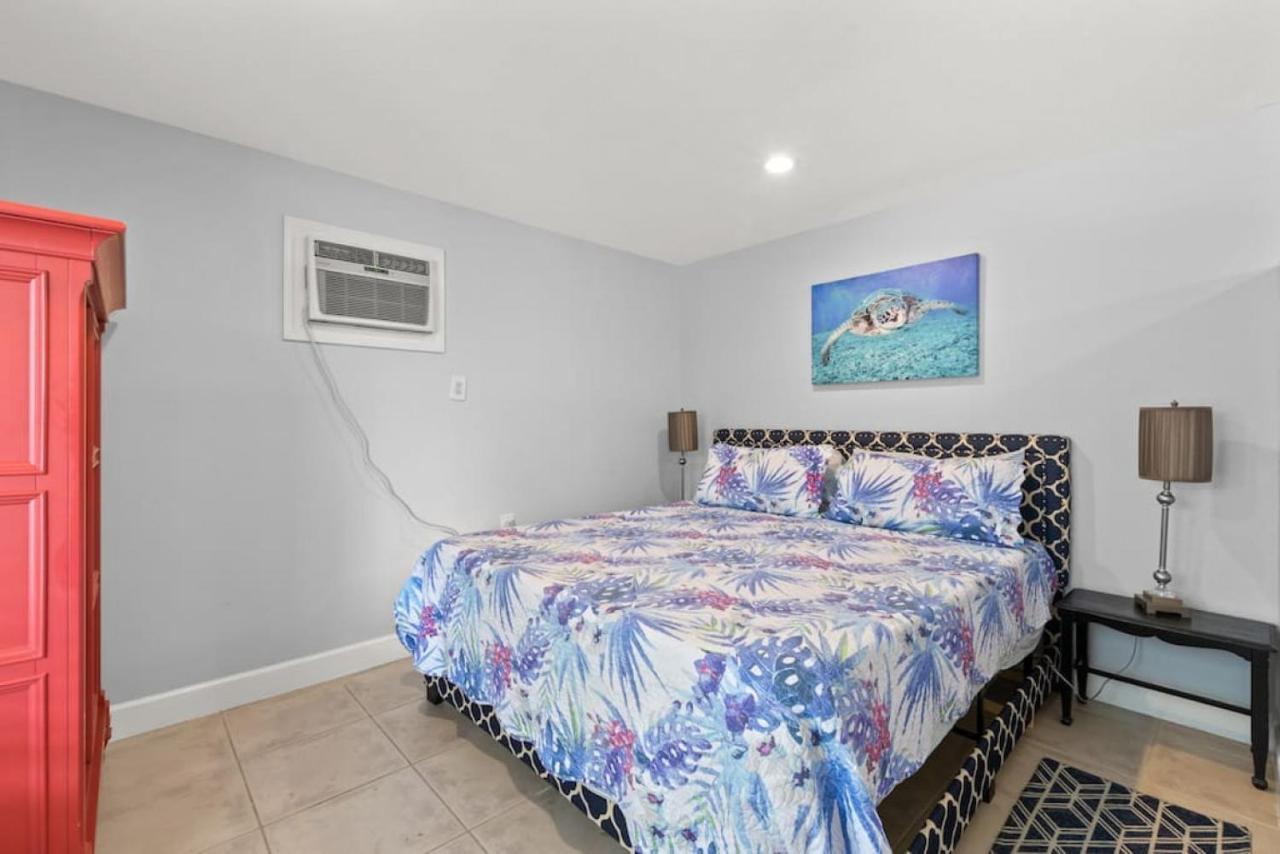 The Flip Flop Stop - Private Heated Pool, Pool House, Backyard Oasis And Game * Panama City Beach