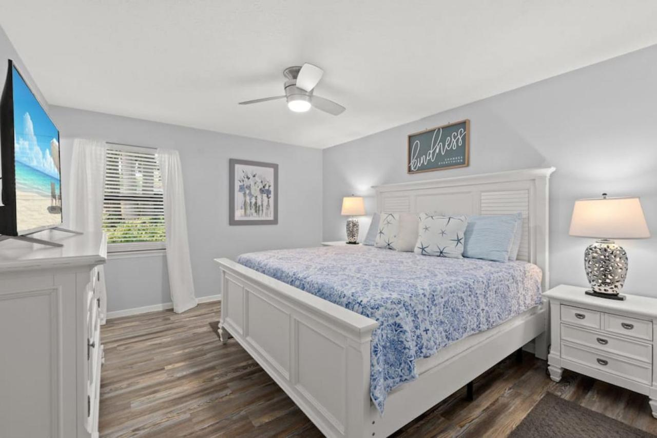 The Flip Flop Stop - Private Heated Pool, Pool House, Backyard Oasis And Game Panama City Beach