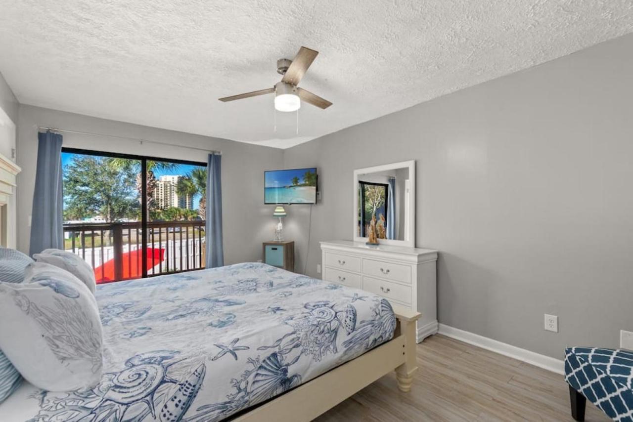 Beach Haven - Seasonal Hot Tub, Fire Pit, Bbq, 700 Feet To Beach, Central Pcb, Free Daily Activities, & More!