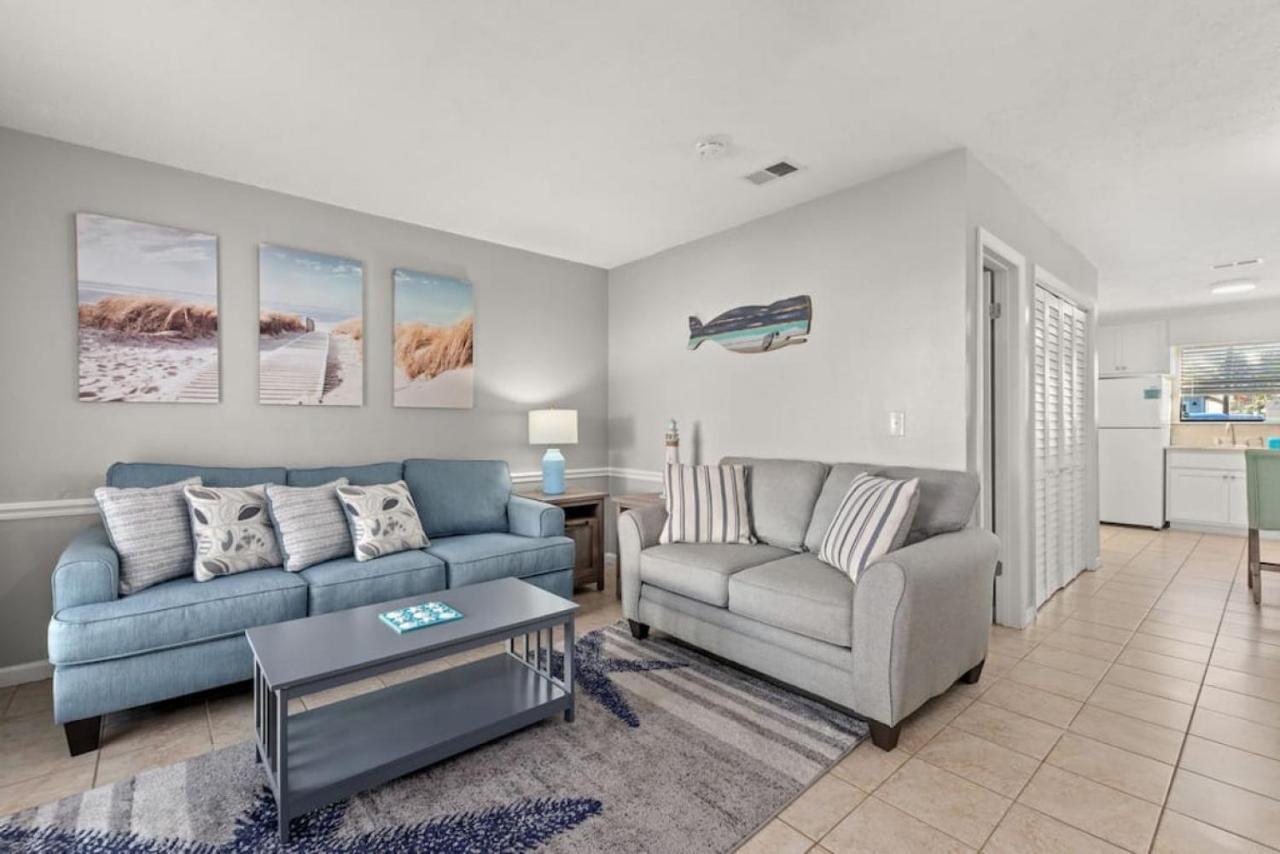 Beach Haven - Seasonal Hot Tub, Fire Pit, Bbq, 700 Feet To Beach, Central Pcb, Free Daily Activities, & More! Holiday home