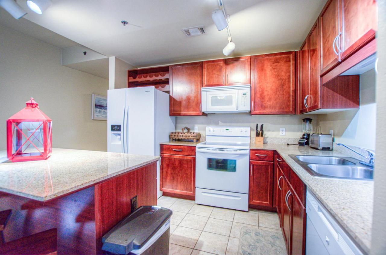 Next To The 10th Floor Pool - Laketown Wharf 1032- 2 Bd Bunks, 2ba, And Amazing Amenities! * Panama City Beach