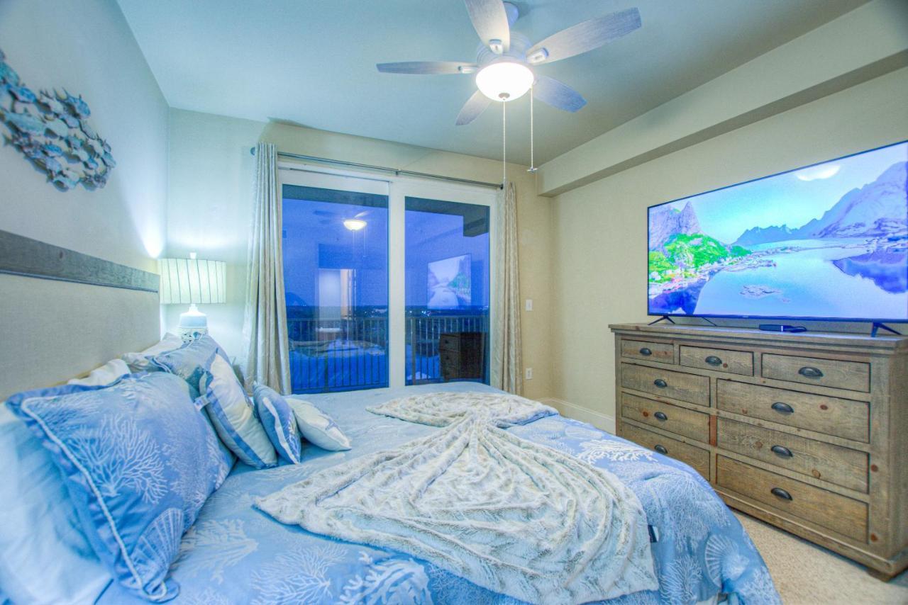 Next To The 10th Floor Pool - Laketown Wharf 1032- 2 Bd Bunks, 2ba, And Amazing Amenities! Holiday home