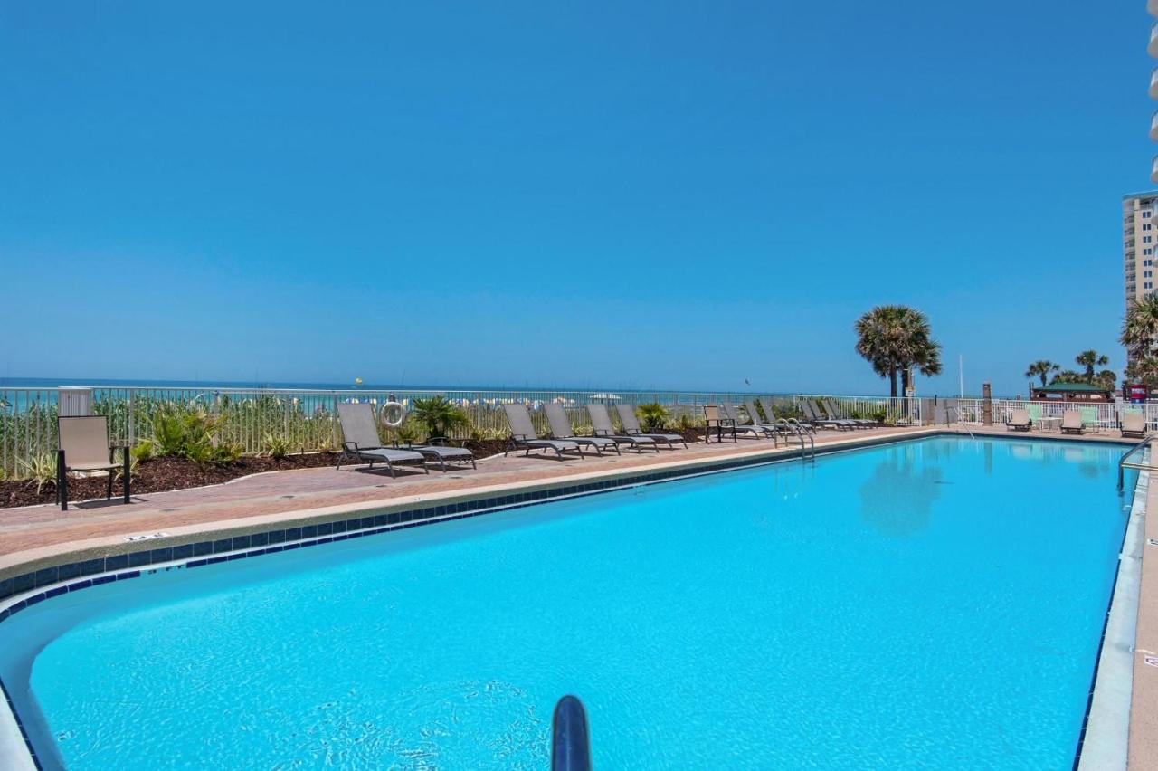 Holiday home Twin Palms 402