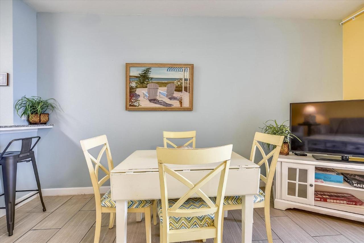 Shores Of Panama 821-2 Bd 3ba, Sleeps 8! Updated, No Carpet! Free Fun!