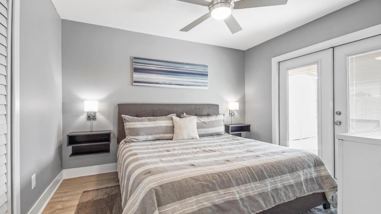 Holiday home Blue Neptune At 5313 Sunset Avenue By Nautical Vacation