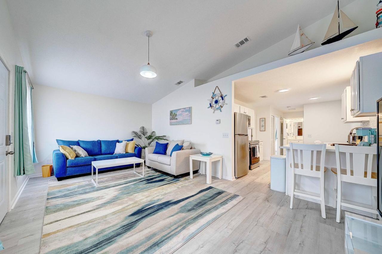 Lagoon 2621 By Nautical Holiday home *