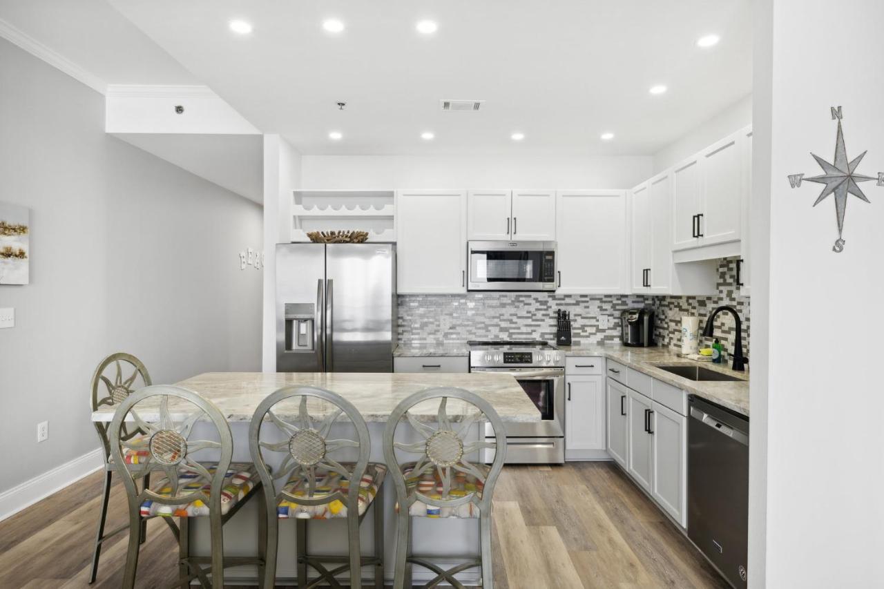 Laketown Wharf #2011 By Nautical Holiday home
