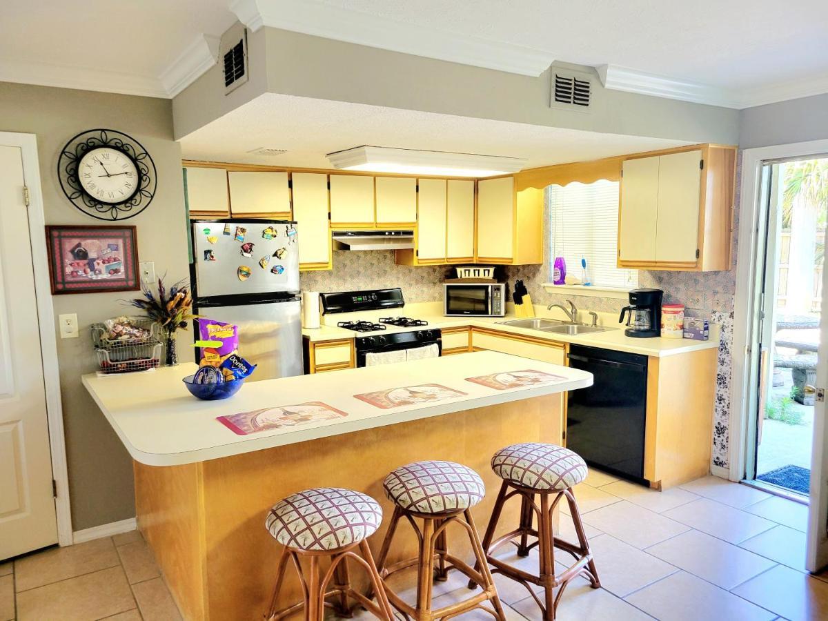 Apartment Gulf Highlands Walk To 5 Minutes