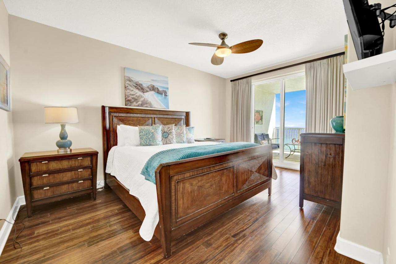Ocean Ritz 1203 - With 2 Gulf-front Master Bedrooms, Sleeps 12 Holiday home