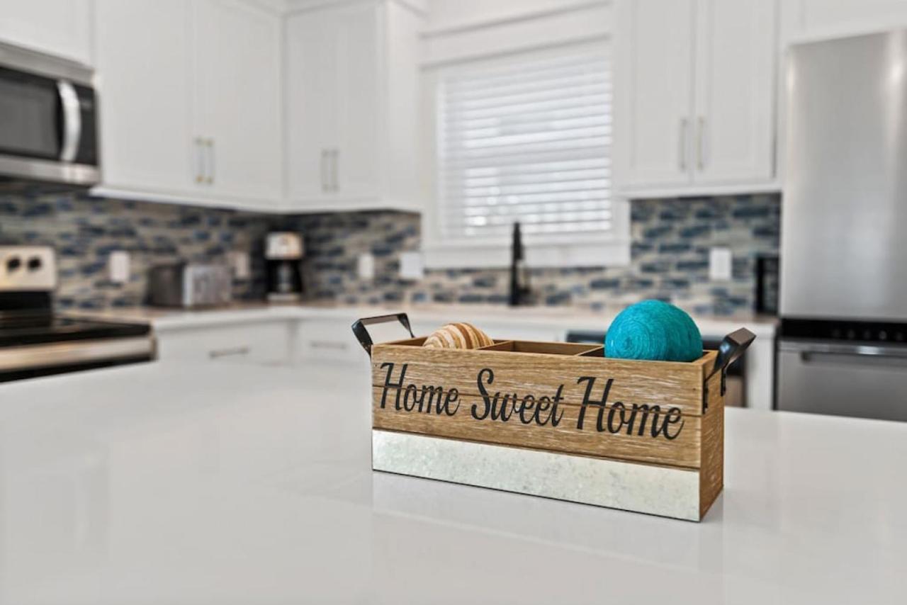 Holiday home Lighthouse Landing-your New Coastal Haven Just A Short Walk To The Waves