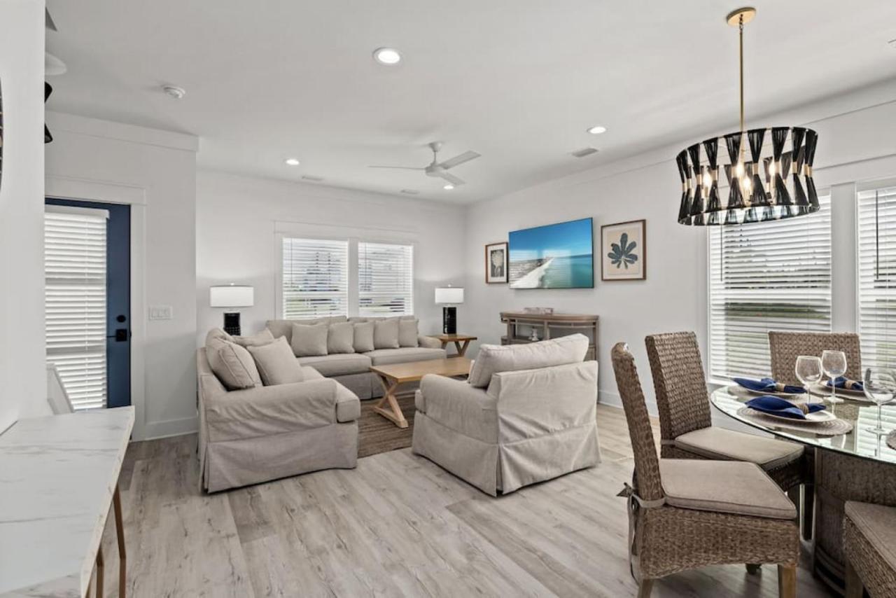 Holiday home Lighthouse Landing-your New Coastal Haven Just A Short Walk To The Waves Panama City Beach