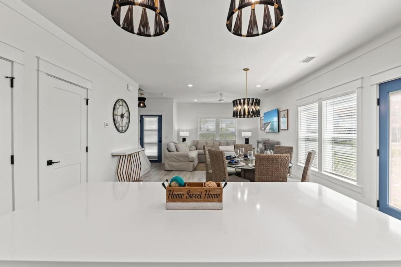 Holiday home Lighthouse Landing-your New Coastal Haven Just A Short Walk To The Waves Panama City Beach
