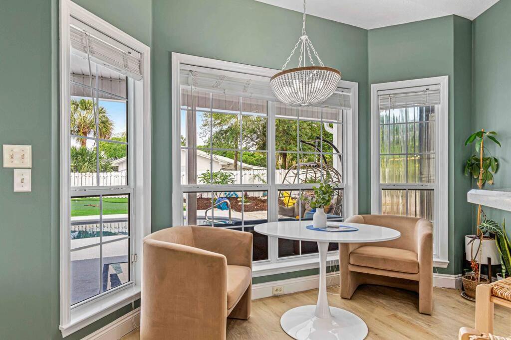 Luxurious 4br House With Pool * Panama City Beach
