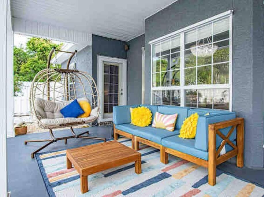 Luxurious 4br House With Pool