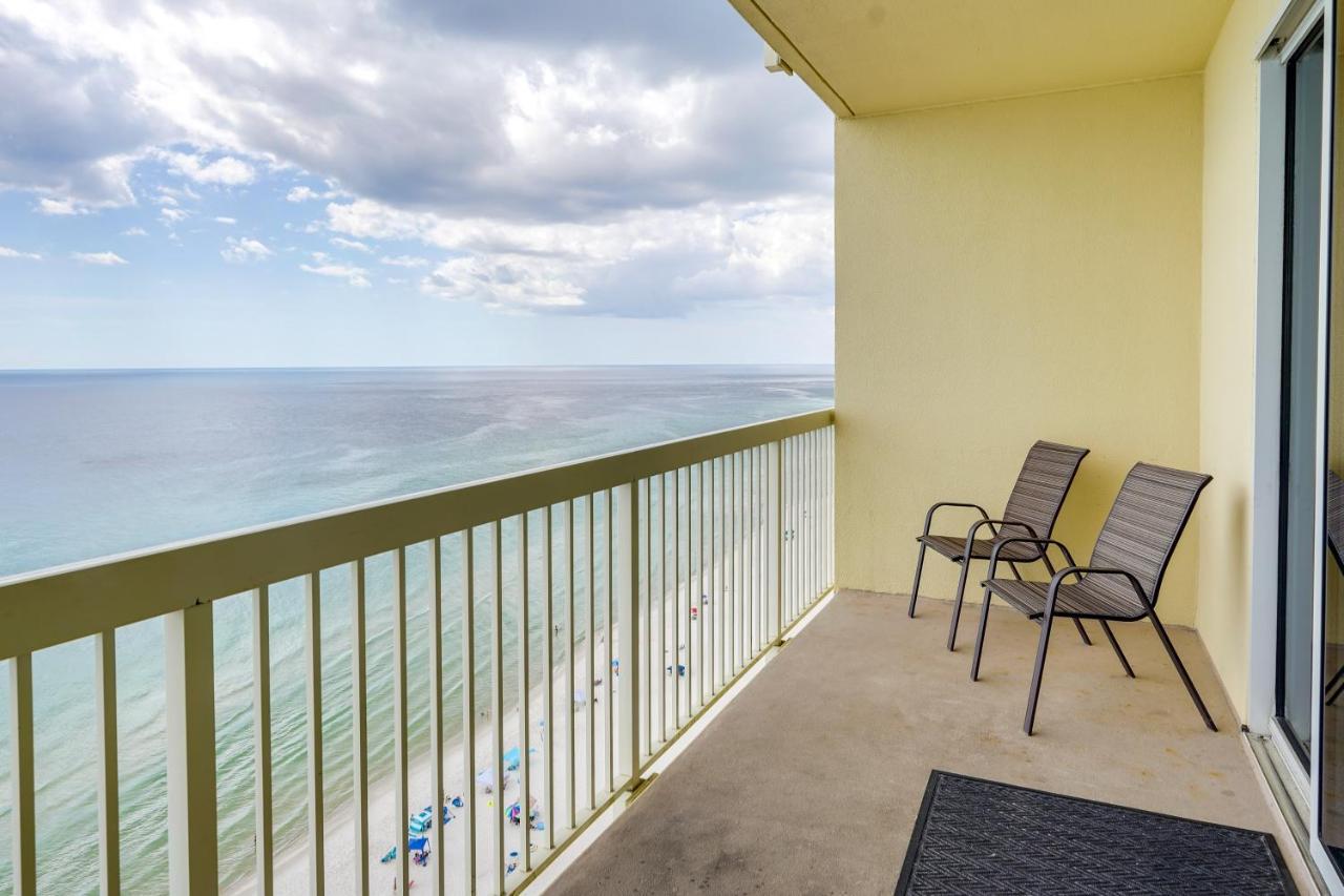 Oceanfront Pcb With Balcony And Access!