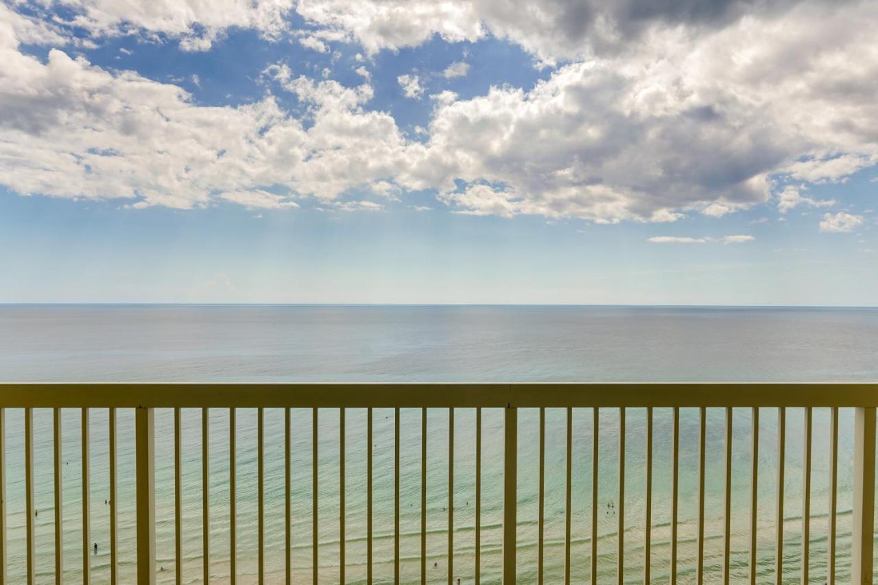 Apartment Oceanfront Pcb With Balcony And Access! *