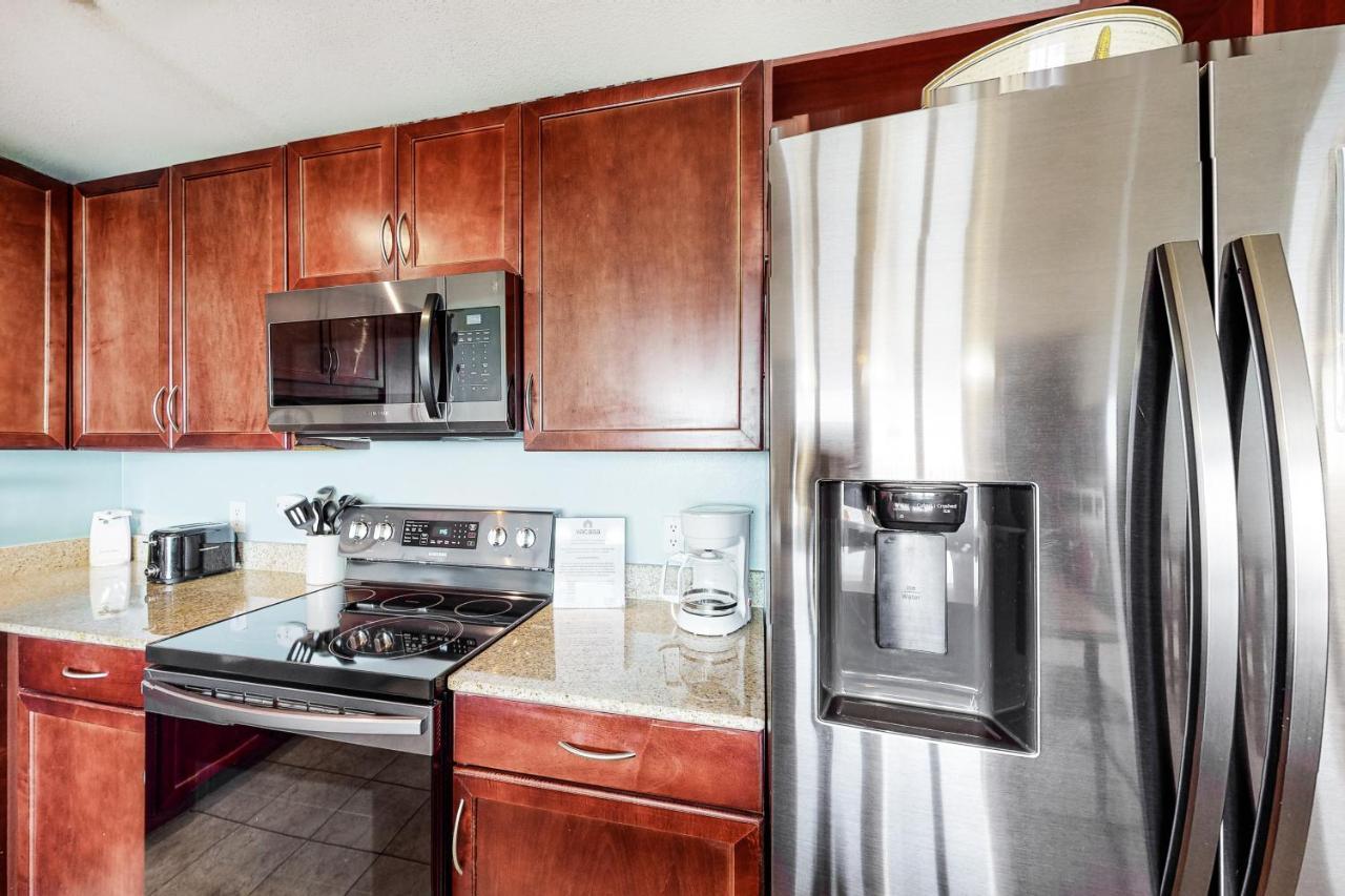 Apartment Laketown Wharf 1815 Panama City Beach