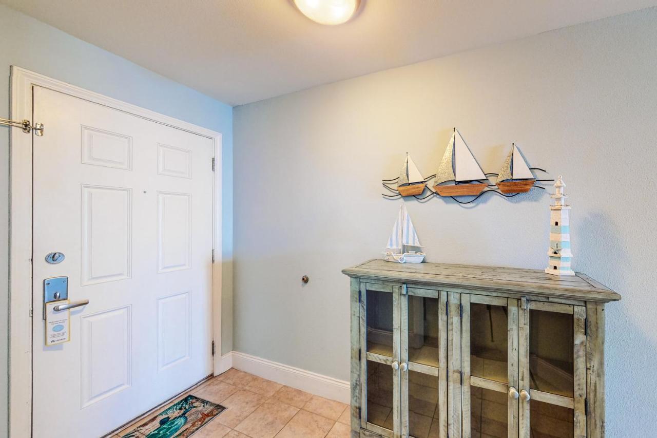 Apartment Laketown Wharf 1815 Panama City Beach