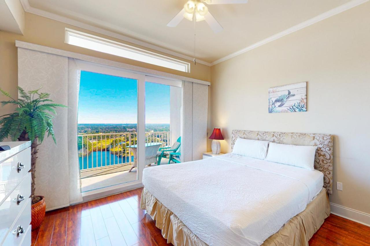 Apartment Laketown Wharf 2029 *