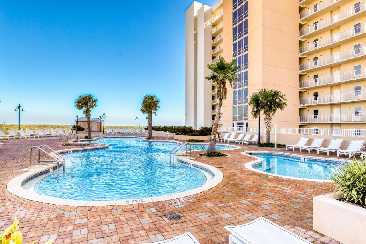 Laketown Wharf 938 Apartment *