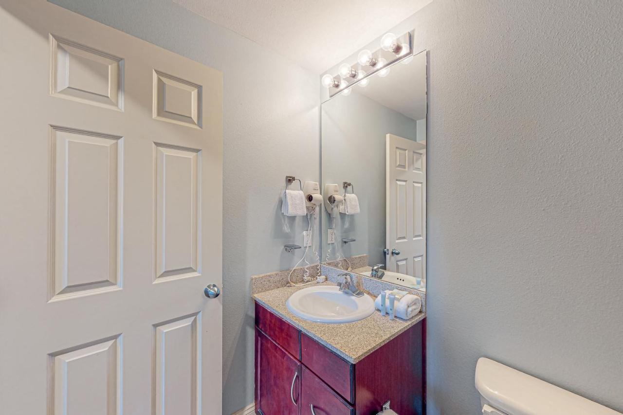 Laketown Wharf 938 Apartment Panama City Beach