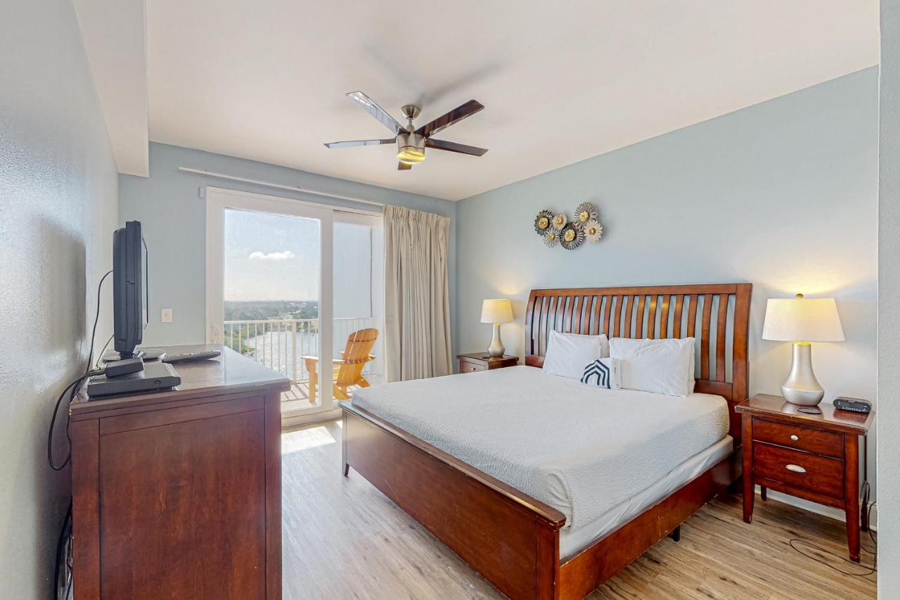 Apartment Laketown Wharf 938 Panama City Beach