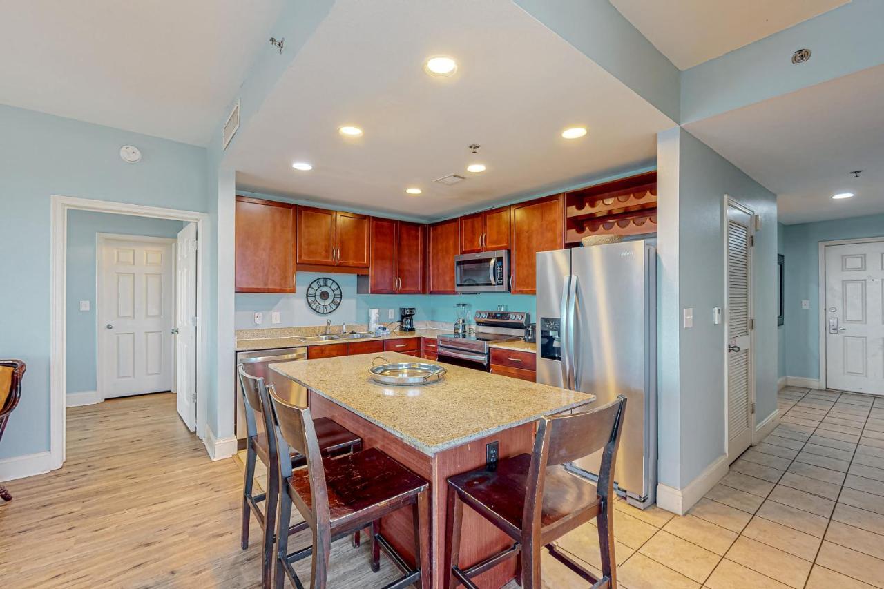 Laketown Wharf 938 Apartment Panama City Beach