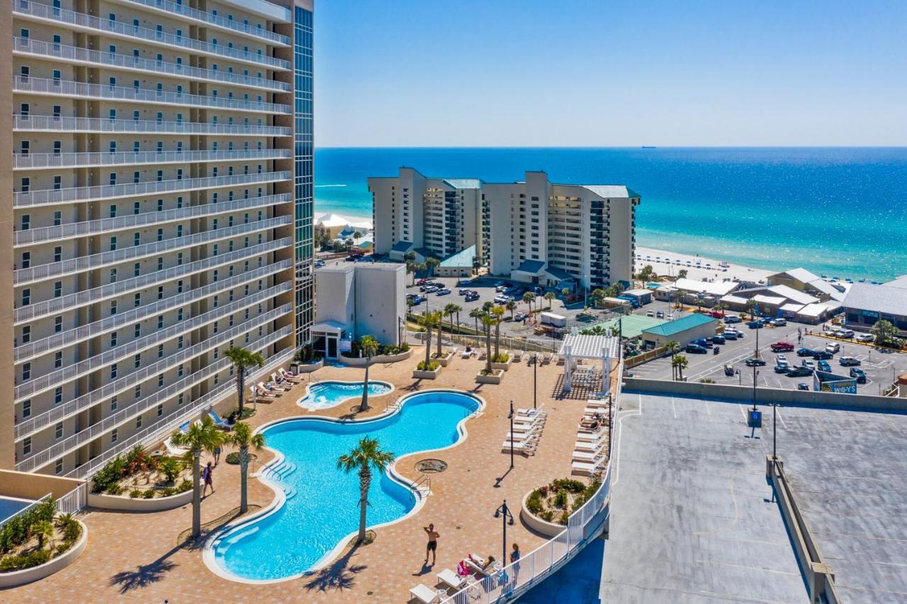 Apartment Laketown Wharf 938