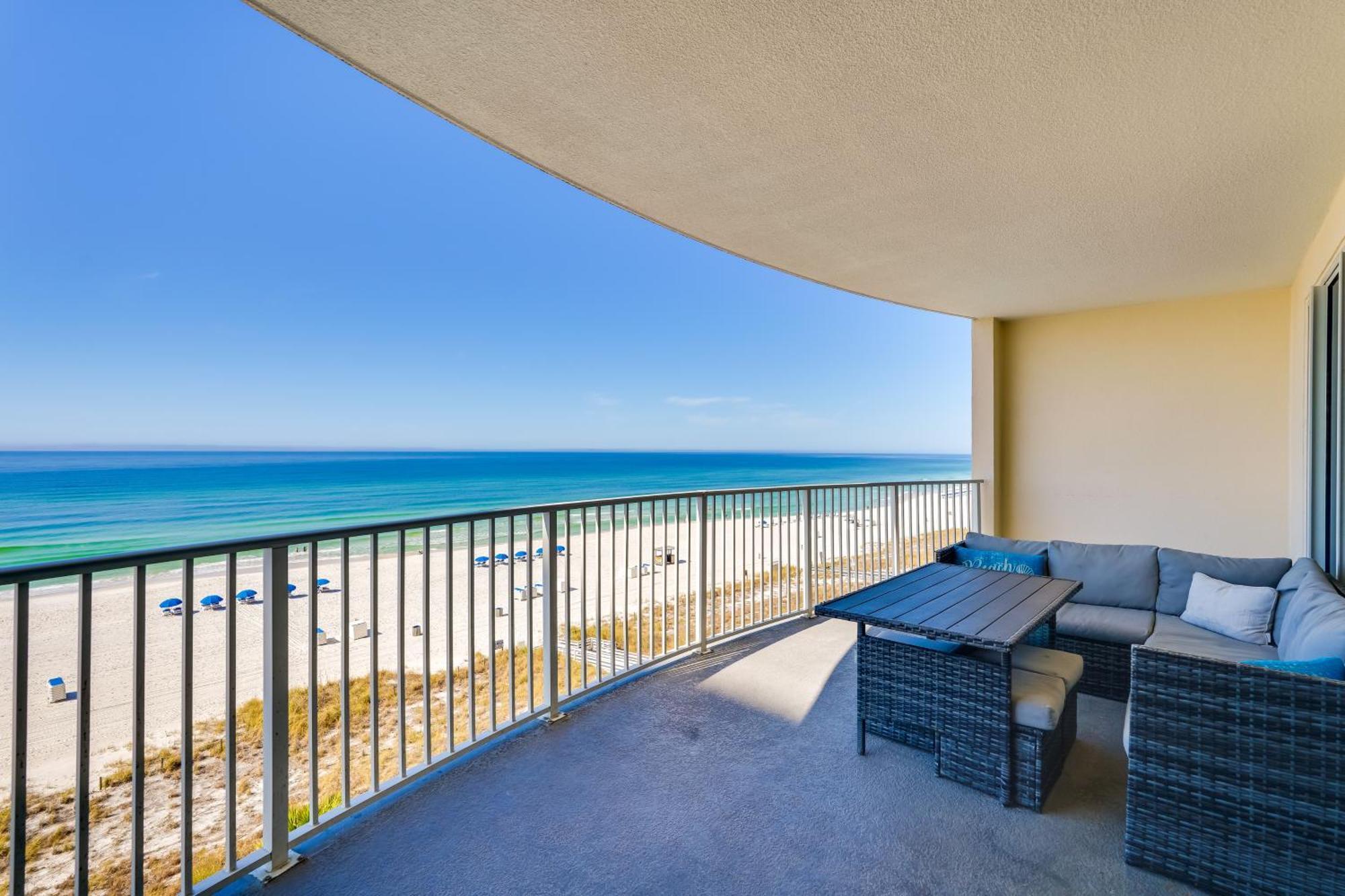 Apartment High-rise Pcb With Oceanfront Views And Pool! *