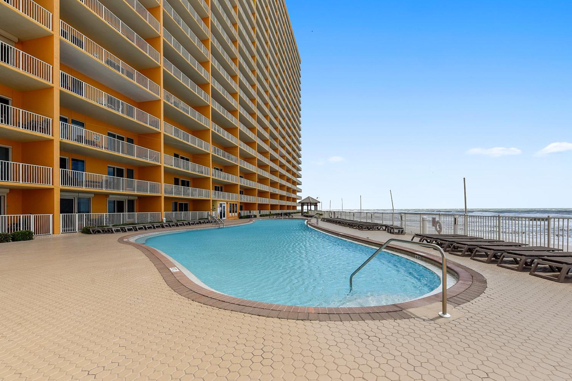 Holiday home Treasure Island #1203 By Book That Panama City Beach