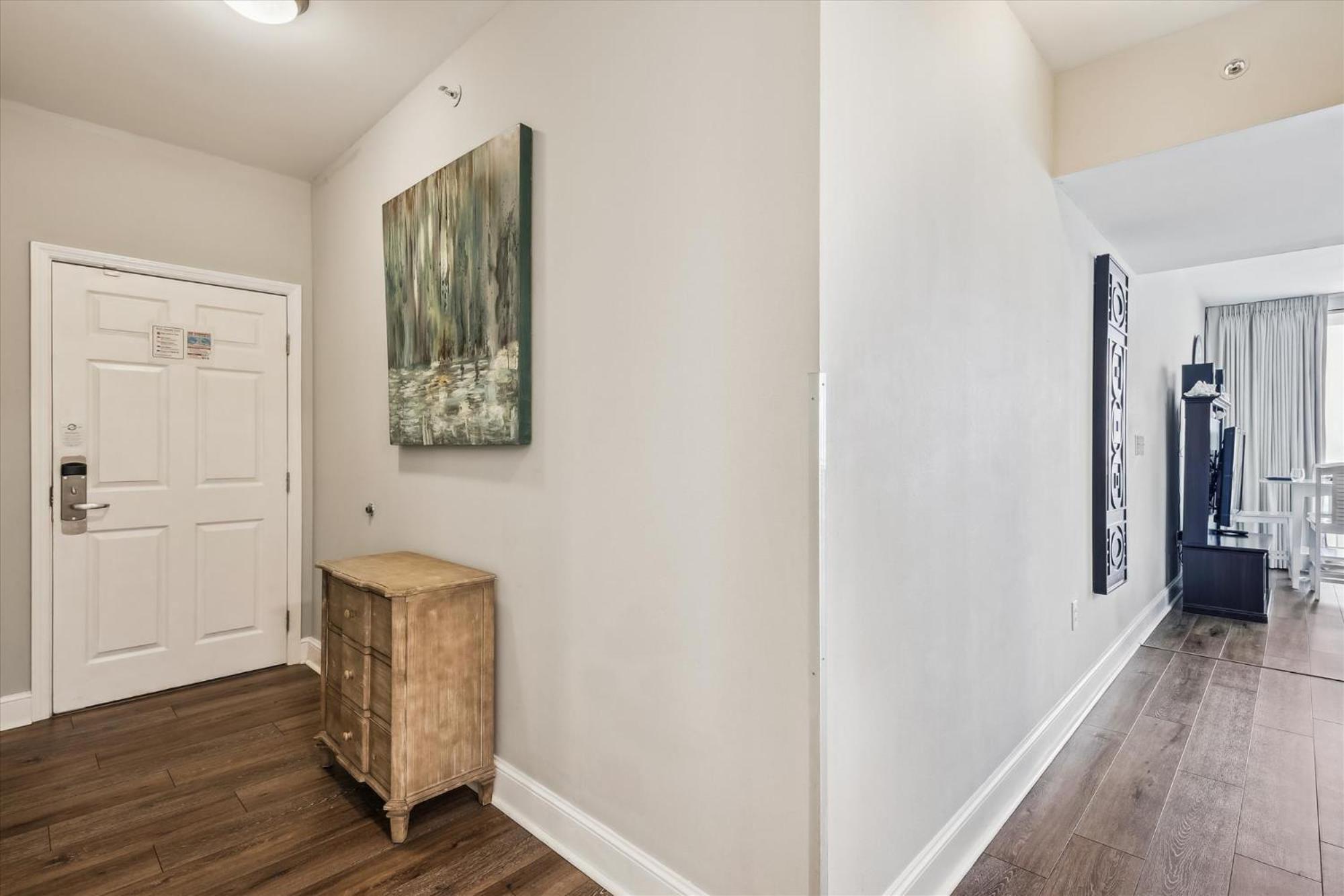Majestic 1411-1 By Book That * Panama City Beach