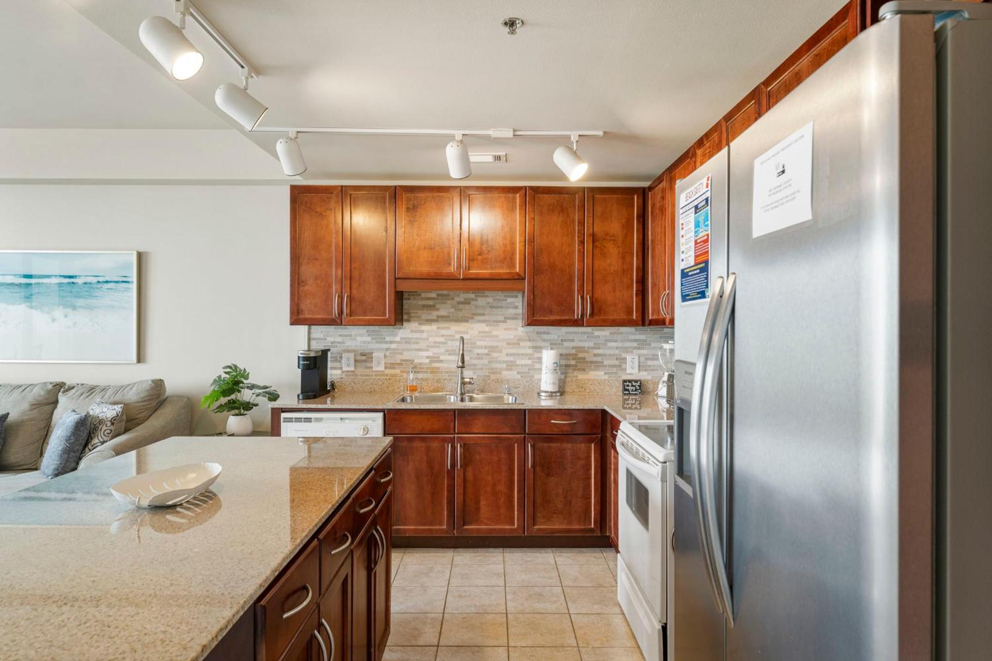Apartment Laketown Wharf 0702
