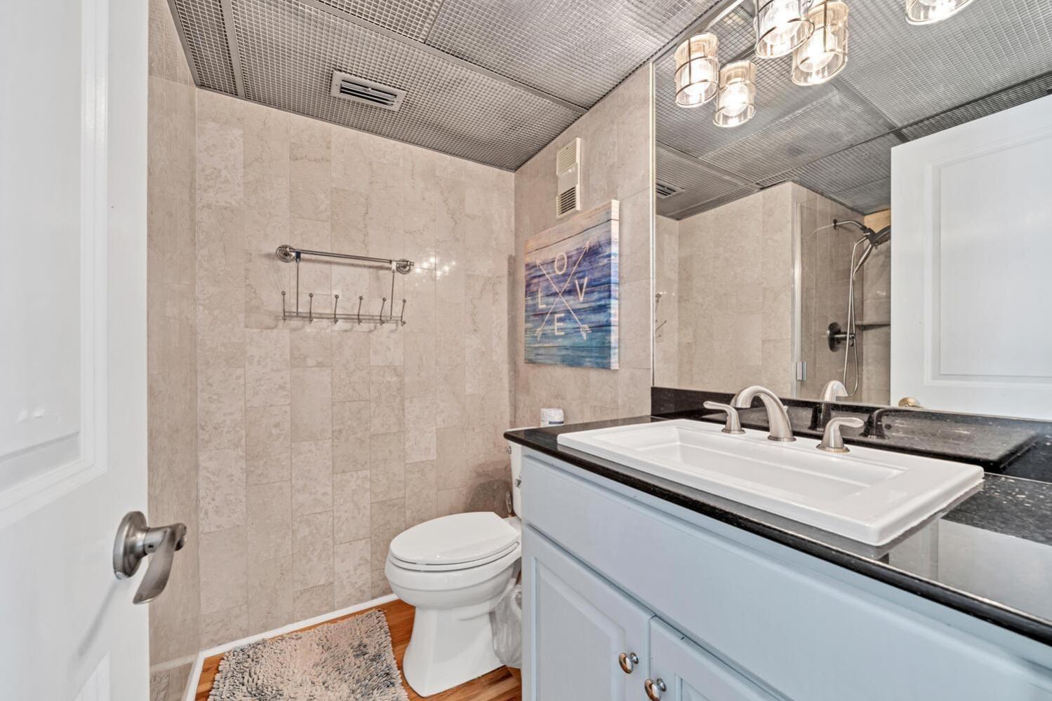 Edgewater Tower 2-404