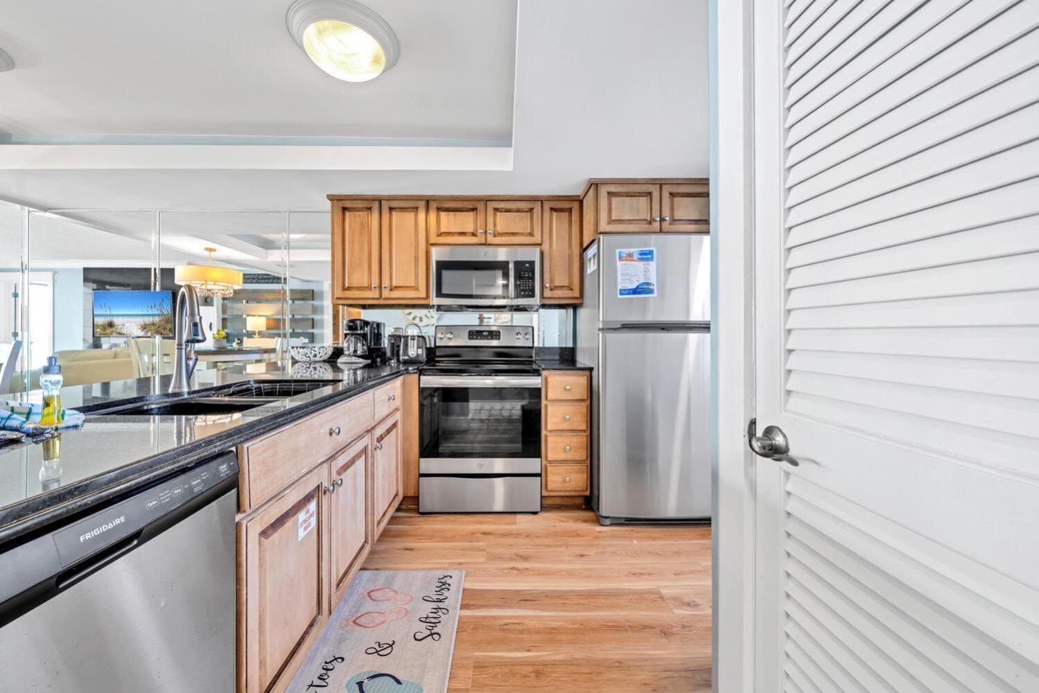 Holiday home Edgewater Tower 2-404 *