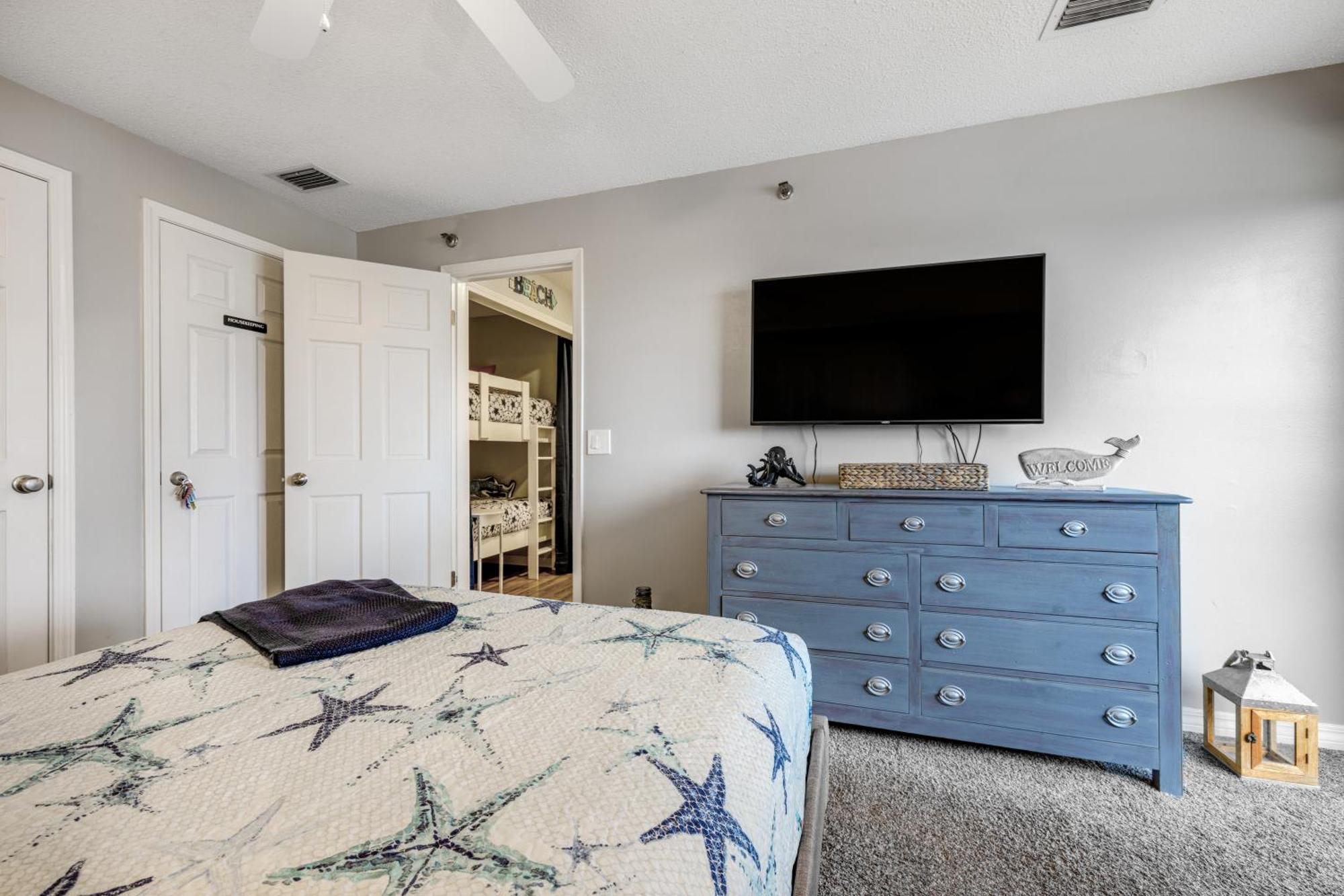 The At St Thomas 1210b - Perfect Affordable Getaway *