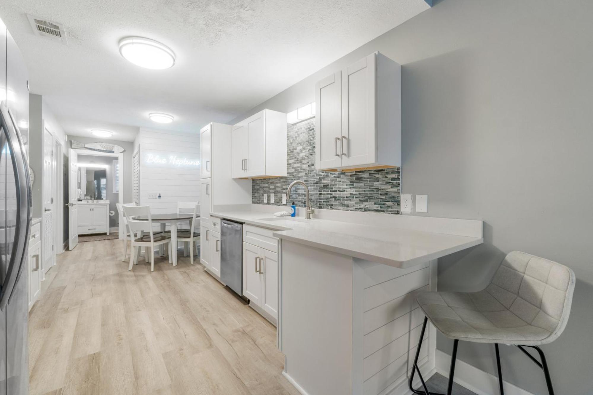 Blue Neptune At 5313 Sunset Avenue By Nautical Vacation Holiday home Panama City Beach