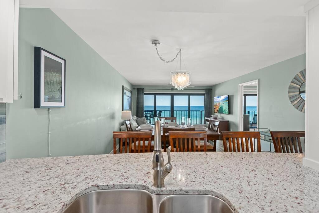 Searenity With Wow Views Of The Gulf Of Mexico Plus Free Beach Gear And Heated Facility Pool Holiday home Panama City Beach