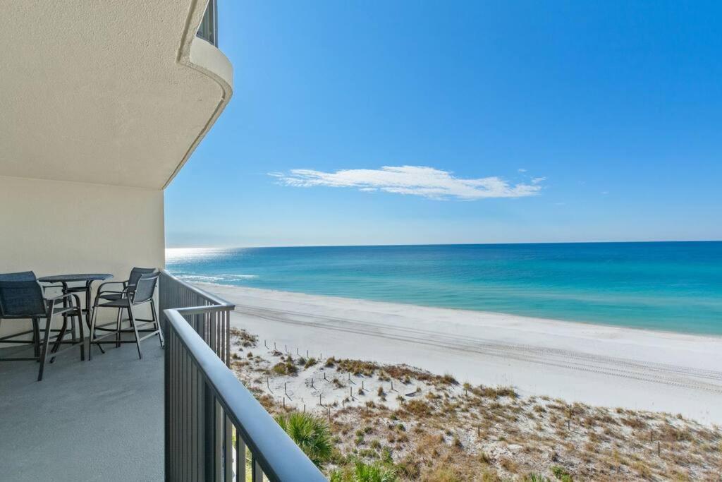 Searenity With Wow Views Of The Gulf Of Mexico Plus Free Beach Gear And Heated Facility Pool Holiday home *