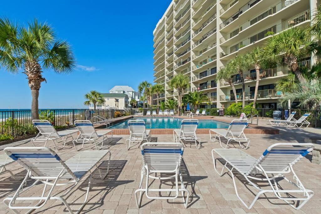 Searenity With Wow Views Of The Gulf Of Mexico Plus Free Beach Gear And Heated Facility Pool Holiday home *