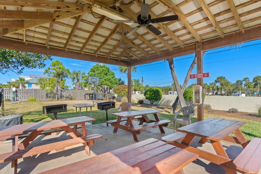 Searenity With Wow Views Of The Gulf Of Mexico Plus Free Beach Gear And Heated Facility Pool *