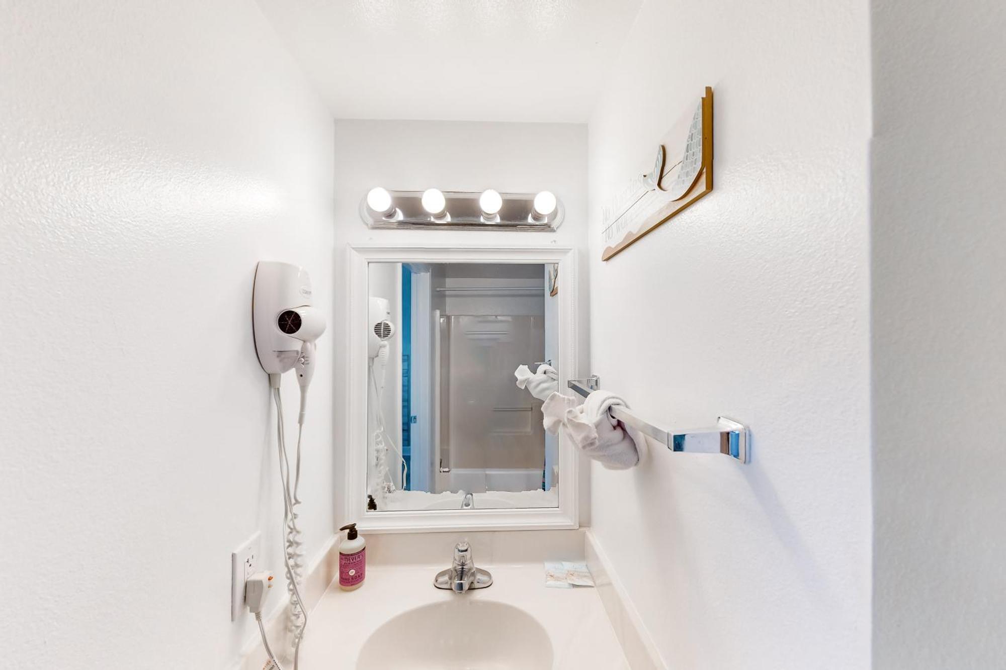 Shores Of Panama, Unit 2104