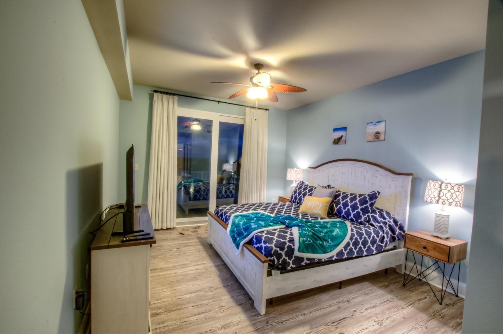 Holiday home Laketown Wharf 429 By Aneliya *