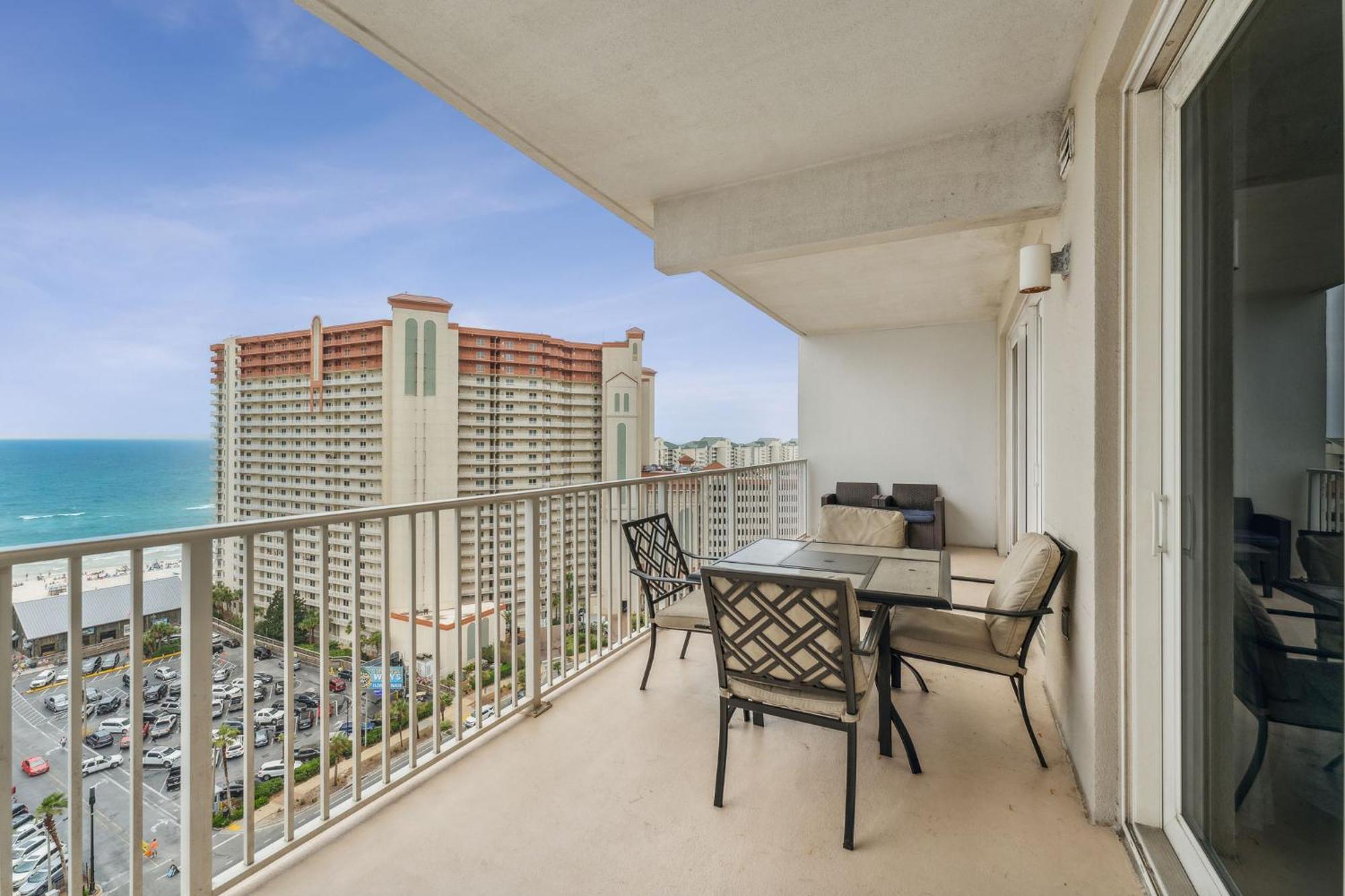 Laketown Wharf #1427 By Nautical Holiday home
