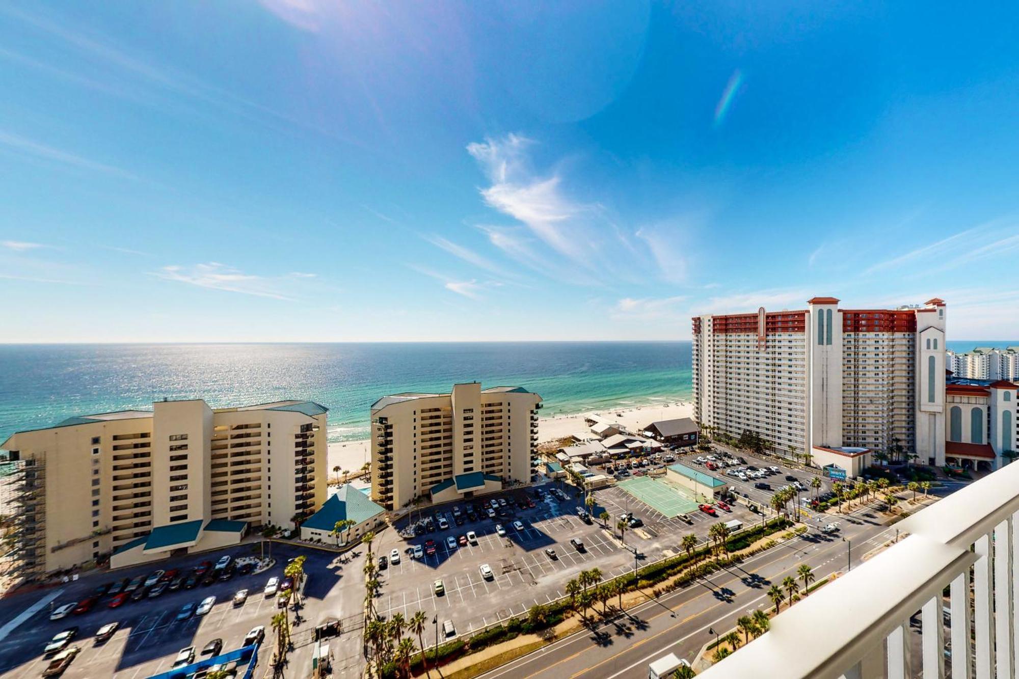 Apartment Laketown Wharf 1815 *