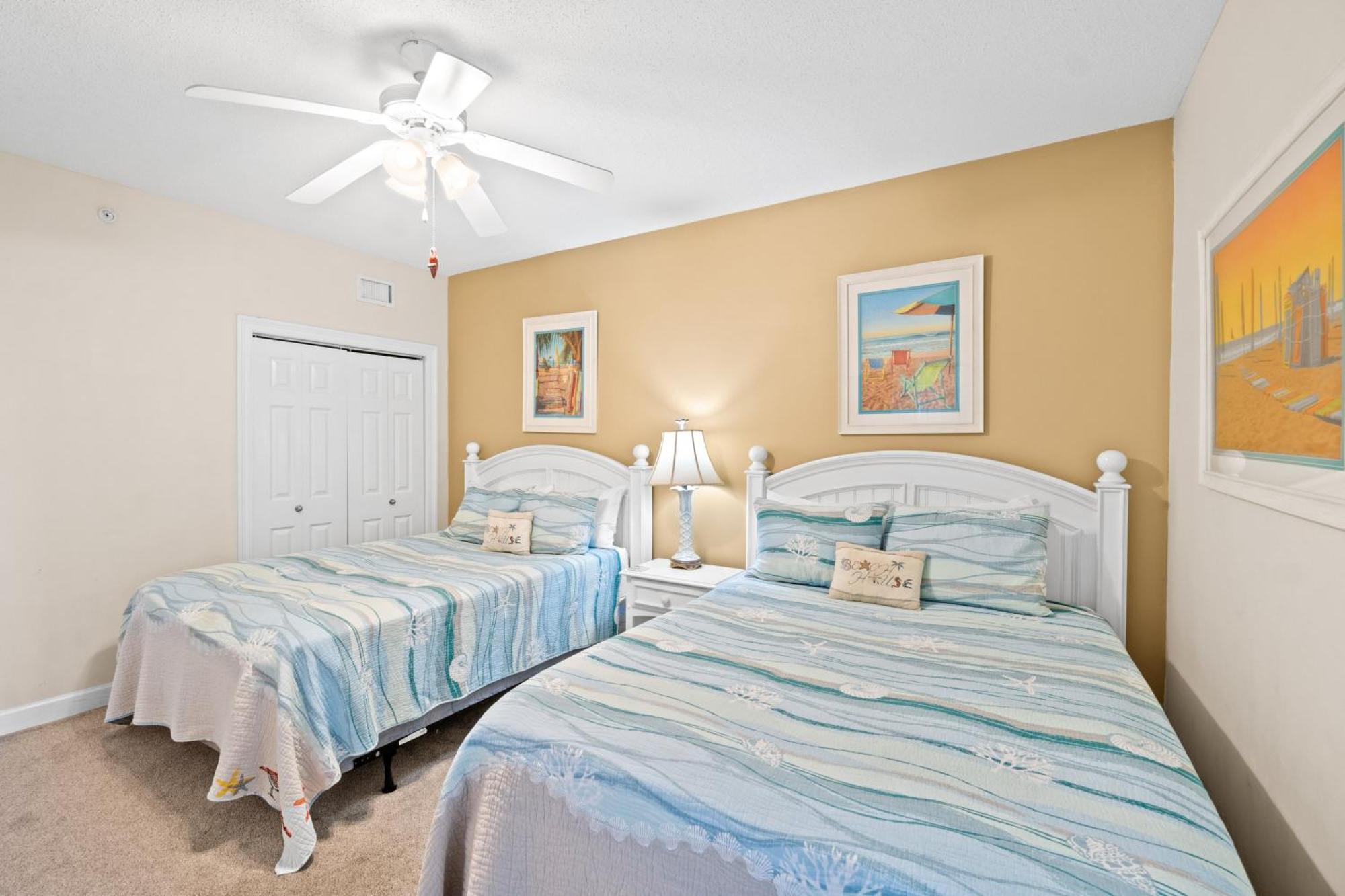 Boardwalk #2102 By Book That Holiday home