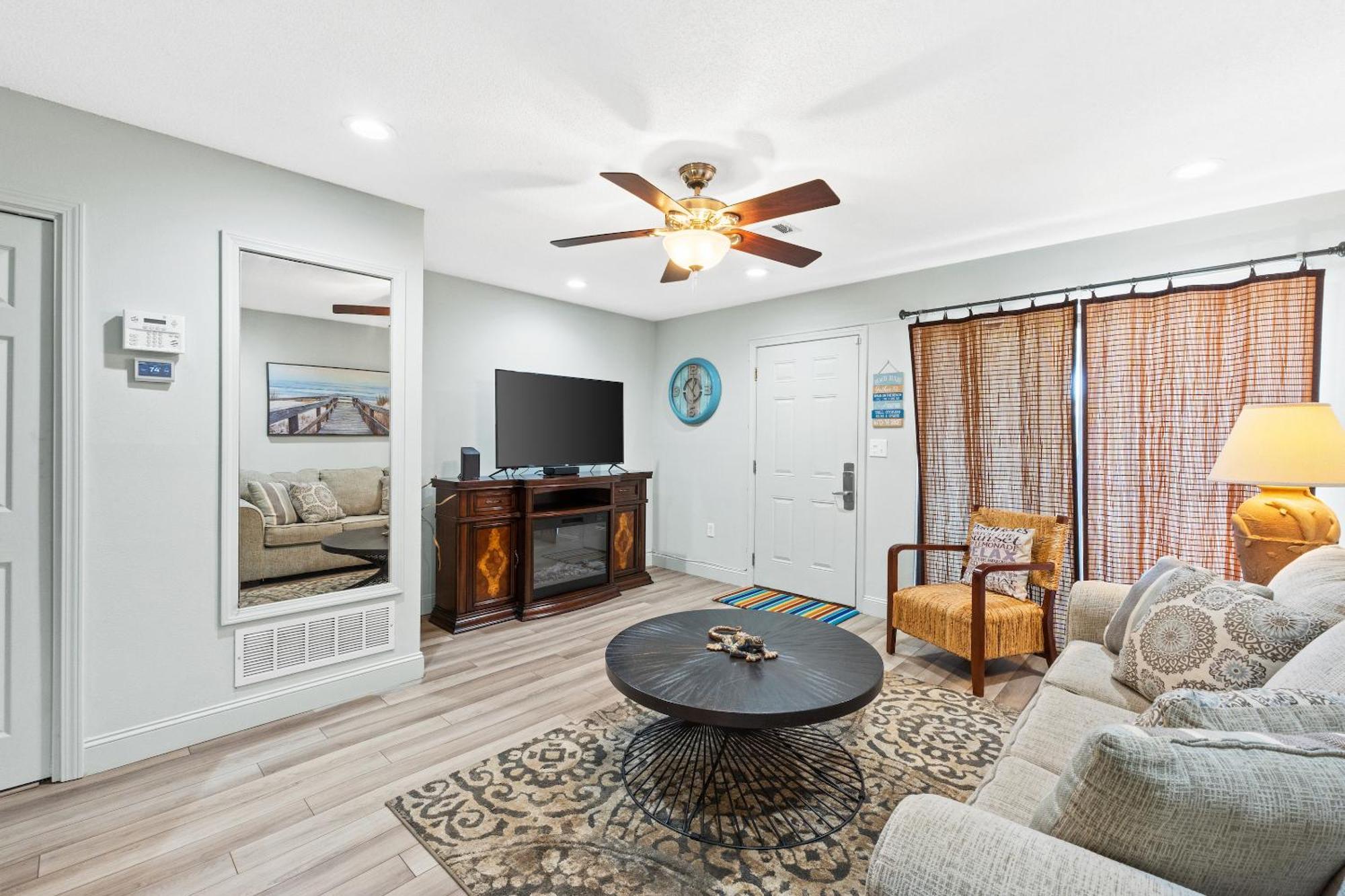 Apartment Portside By Panhandle Getaways Panama City Beach