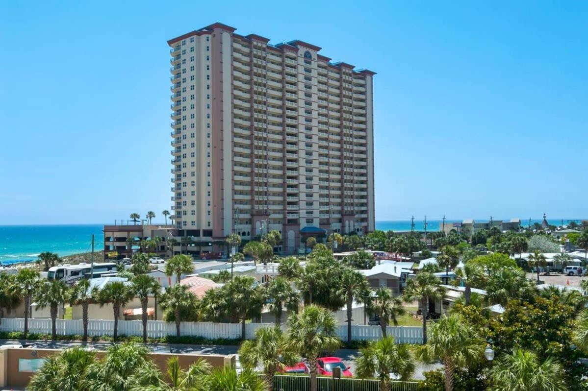 Brightly Furnished Beachfront By Brightwild- 7th Floor Gulf View!